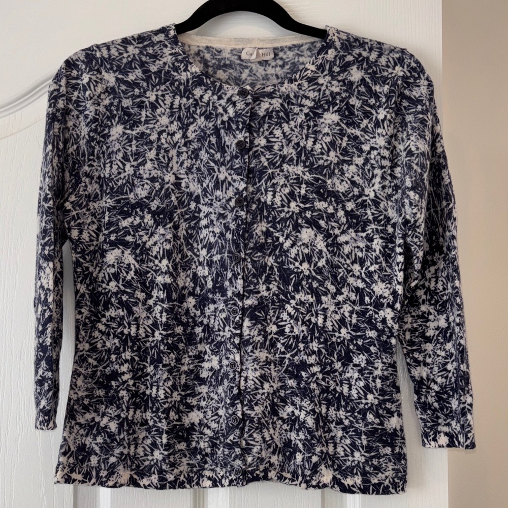 Garnet Hill Navy and White cardigan